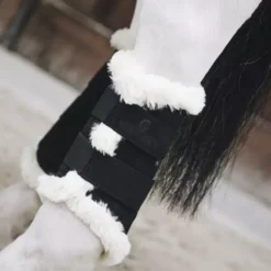 Kentucky Horsewear Kentucky Brushing Boots Air 22 Kentucky Horsewear Kentucky Brushing Boots Air -Online Equestrian Supplies 42309 01 e8502ded370e565d04389cf2c54c4715 article photobook crop 2 png