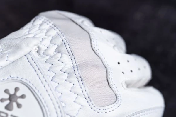 Hirzl Soffft Dressage Gloves - White 3 Hirzl Soffft Dressage Gloves - White - Image 3