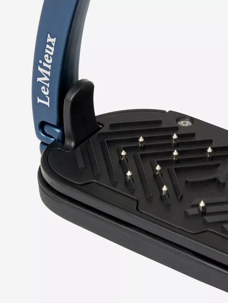 LeMieux Vector Control Stirrup 8 LeMieux Vector Control Stirrup - Image 8