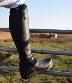 Mark Todd Childs Fleece Lined Winter Boots 32 Mark Todd Childs Fleece Lined Winter Boots -Online Equestrian Supplies mark todd kid fleece lined tall winter boot black b 2 jpg