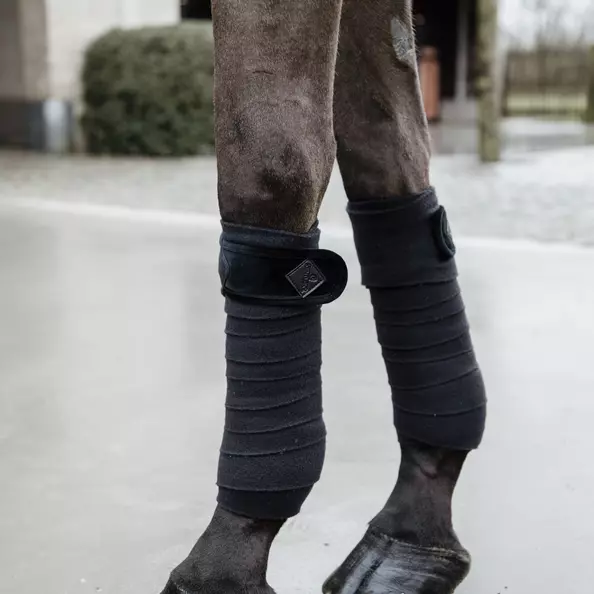 Kentucky Horsewear Kentucky Velvet Polar Fleece Bandages - 4 Pack 8 Kentucky Horsewear Kentucky Velvet Polar Fleece Bandages - 4 Pack - Image 8