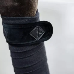Kentucky Horsewear Kentucky Velvet Polar Fleece Bandages - 4 Pack 39 Kentucky Horsewear Kentucky Velvet Polar Fleece Bandages - 4 Pack -Online Equestrian Supplies polar fleece bandages velvet black close 1 png