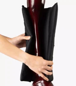 Premier Equine Stable Boot Wrap Liners - Black 25 Premier Equine Stable Boot Wrap Liners - Black -Online Equestrian Supplies ss18 stable boot liners black 3 1 3 jpg